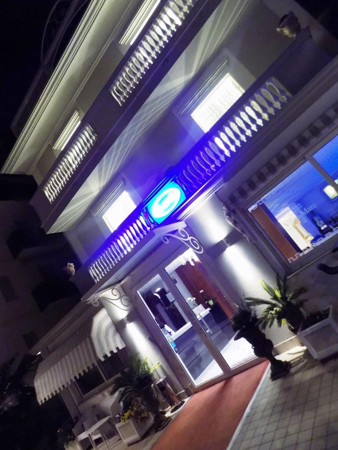 Hotel Residence Villa Del Mare Rimini Exterior foto